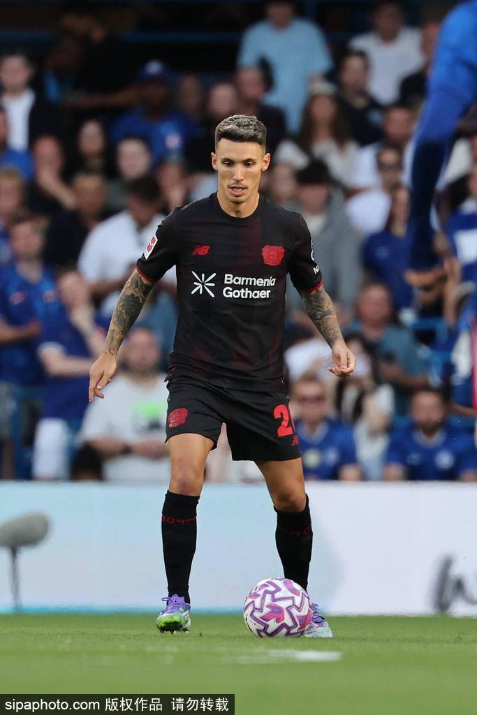 加纳乔转会切尔西！40亿巨资背后，是曼联青训的辉煌与裂痕